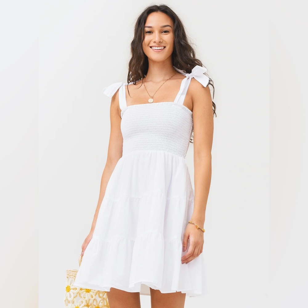 XiRENA White Smocked Tie-Shoulder Mini Dress